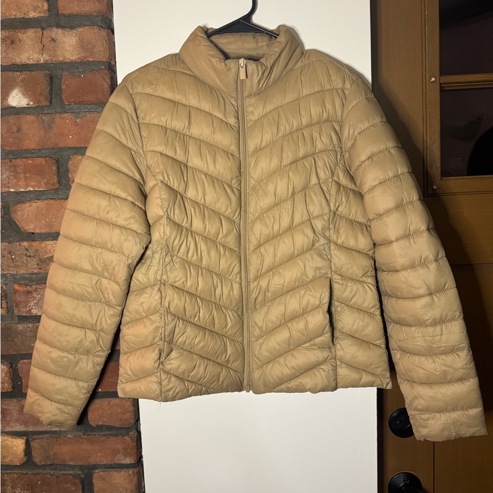 Tan Lightweight Packable Puffer Coat/Jacket Medium
